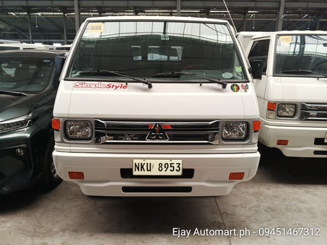 Car gallery image