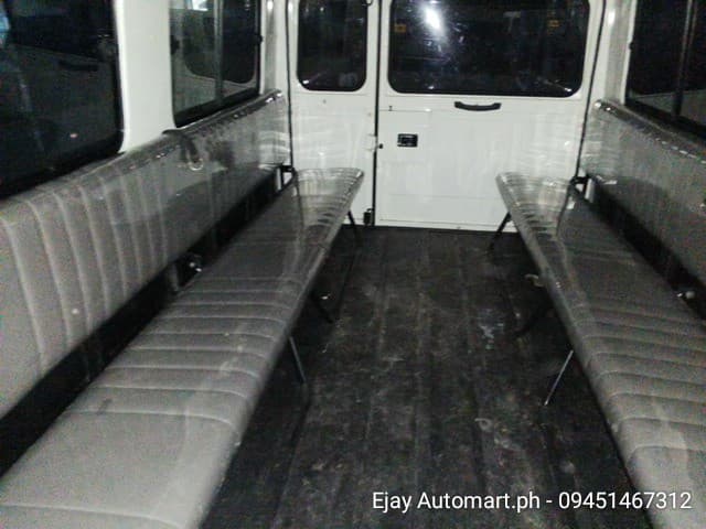 Car gallery image