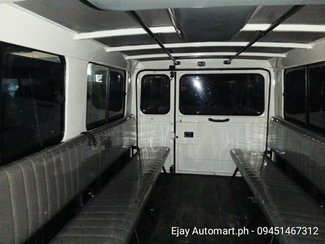 Car gallery image