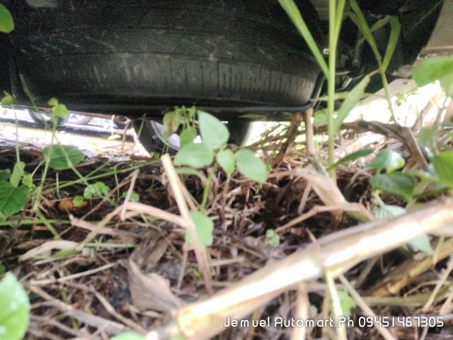 Car gallery image