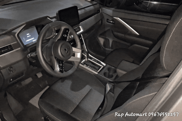 Car gallery image