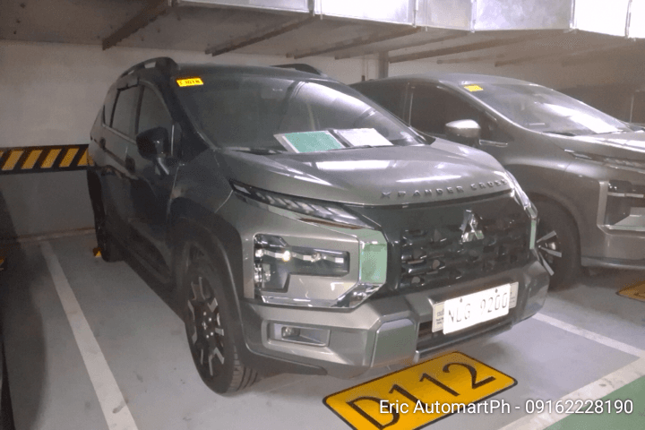 Car gallery image