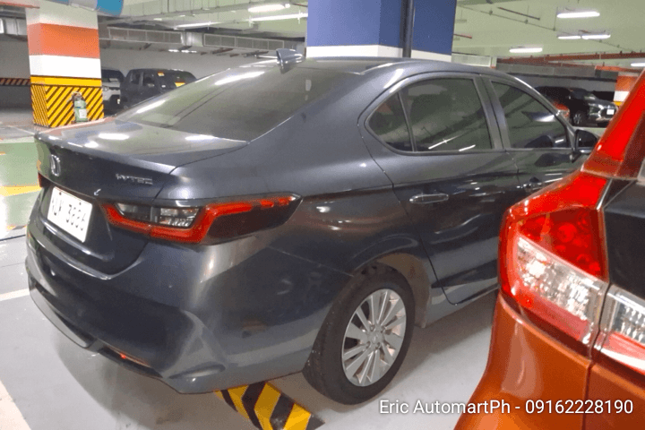 Car gallery image