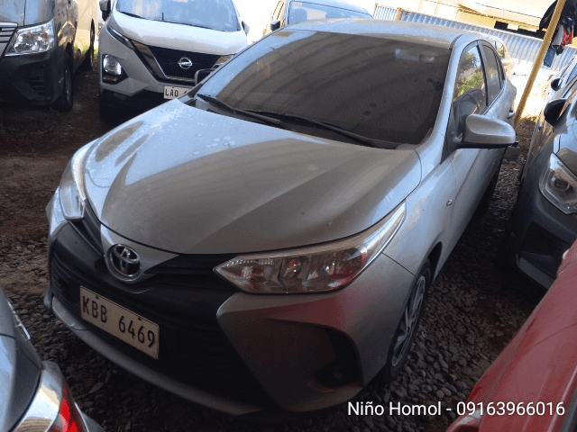 Car gallery image