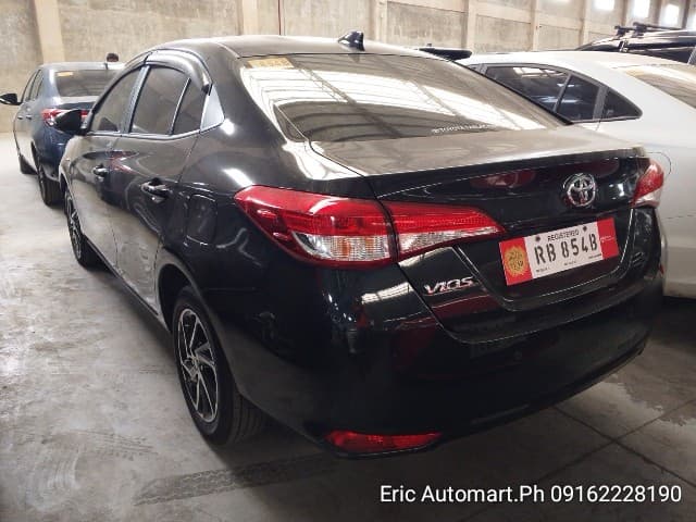 Car gallery image