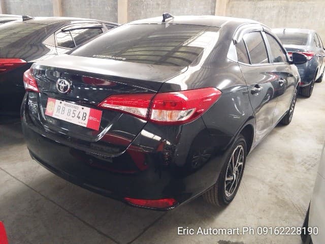 Car gallery image