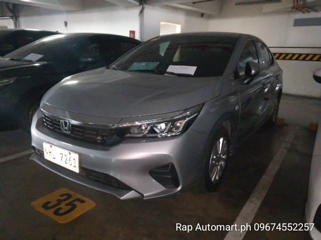 Car gallery image
