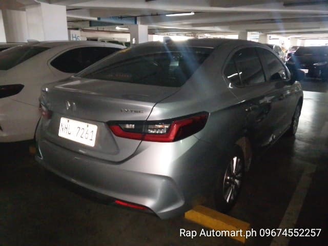 Car gallery image