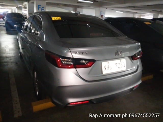 Car gallery image