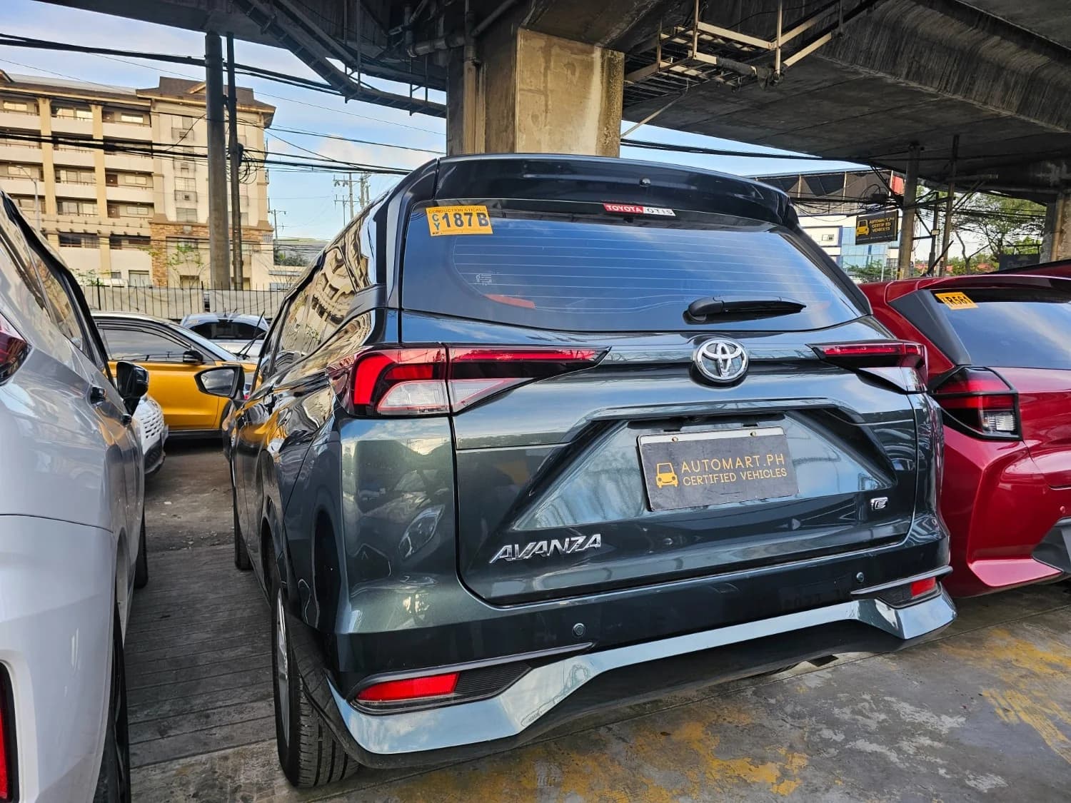 Car gallery image