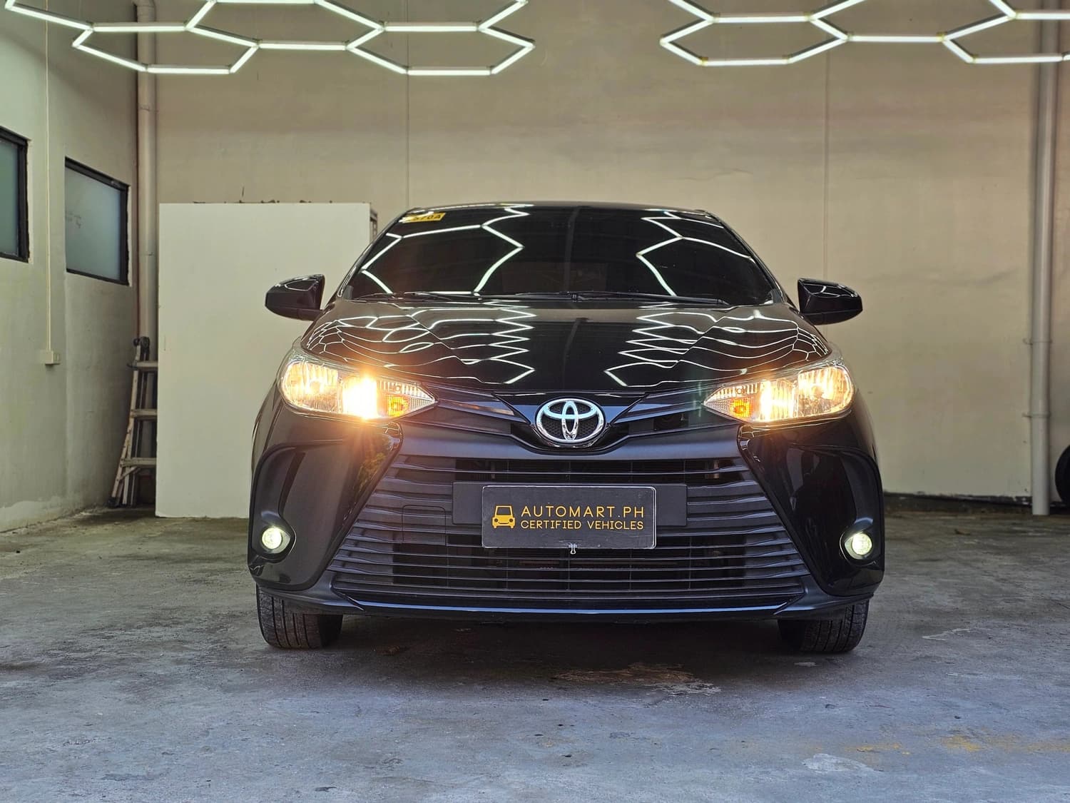 Car gallery image