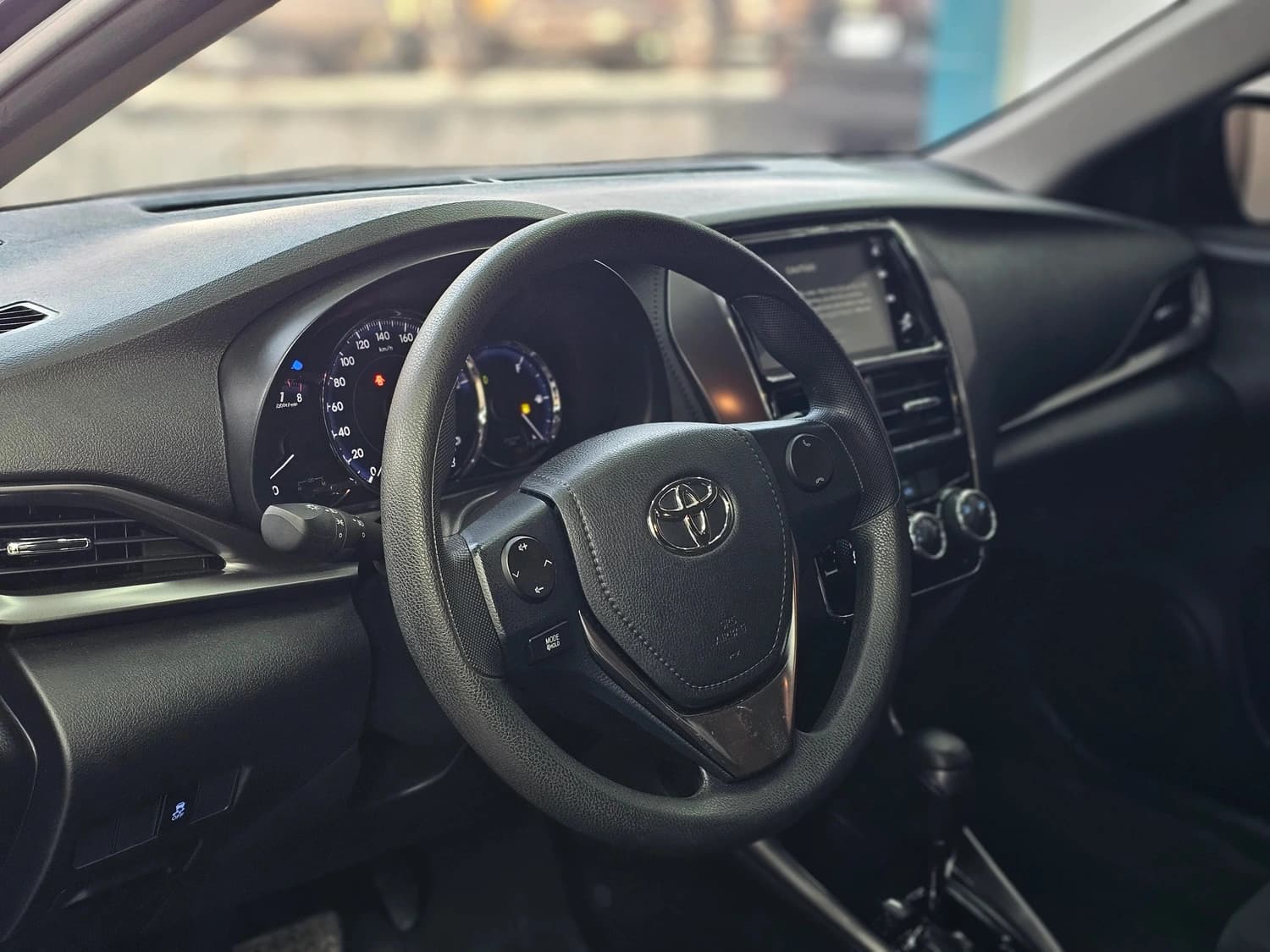 Car gallery image