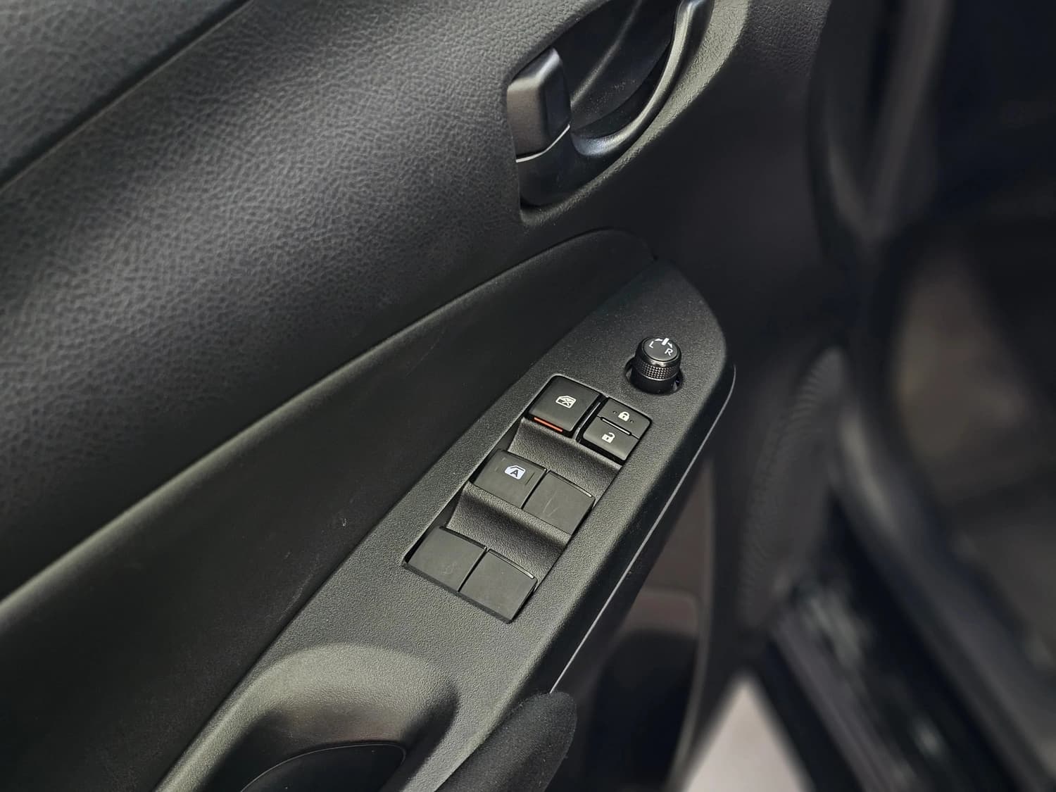 Car gallery image
