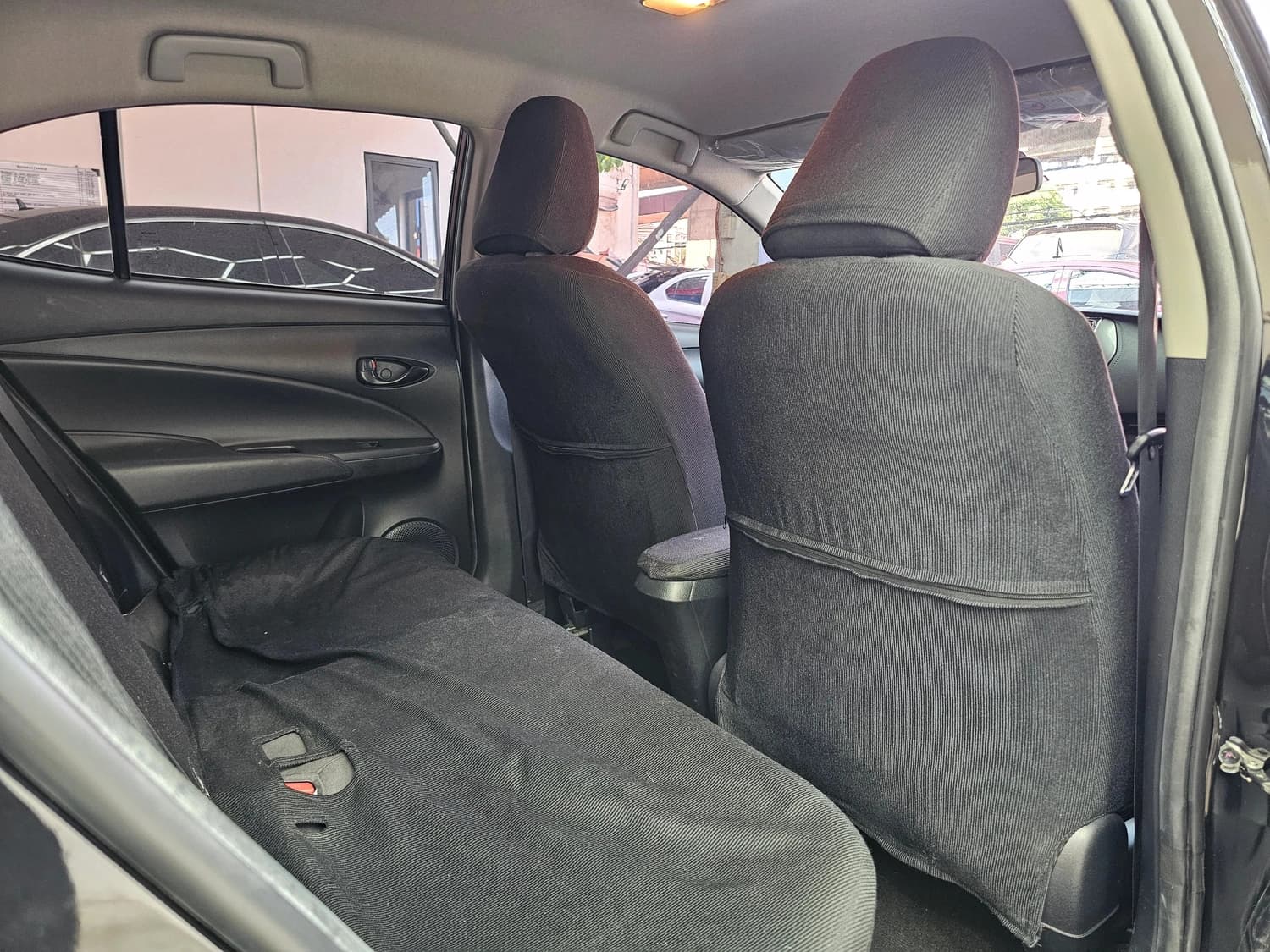 Car gallery image