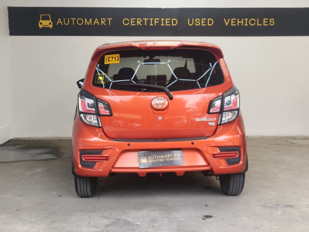 Car gallery image