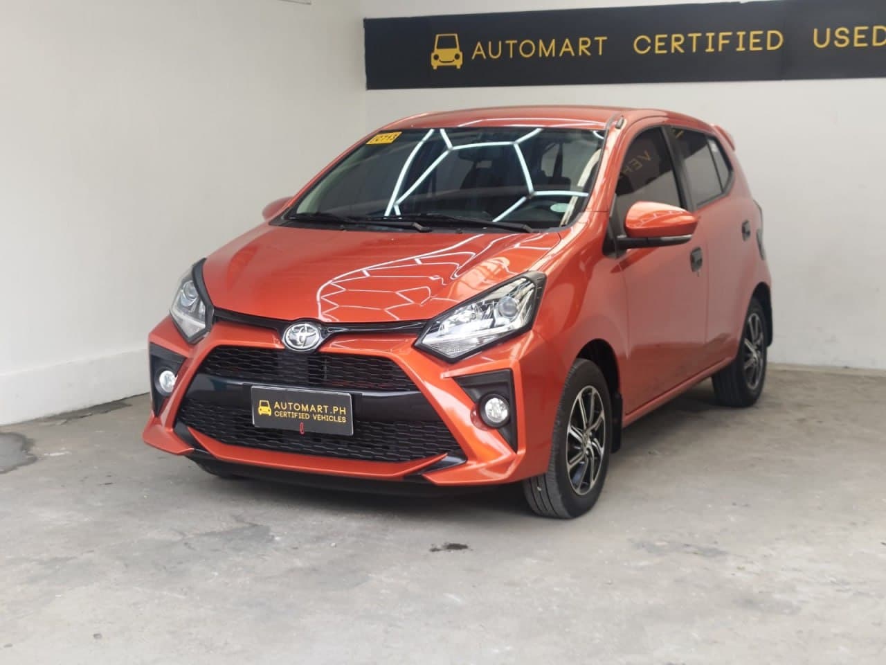 Car gallery image