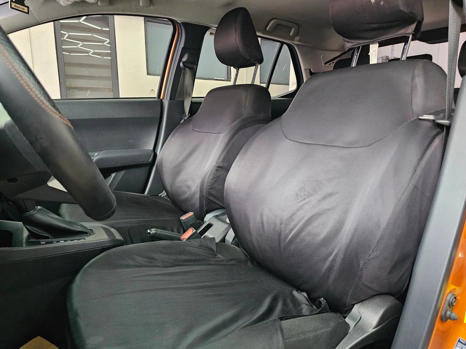 Car gallery image