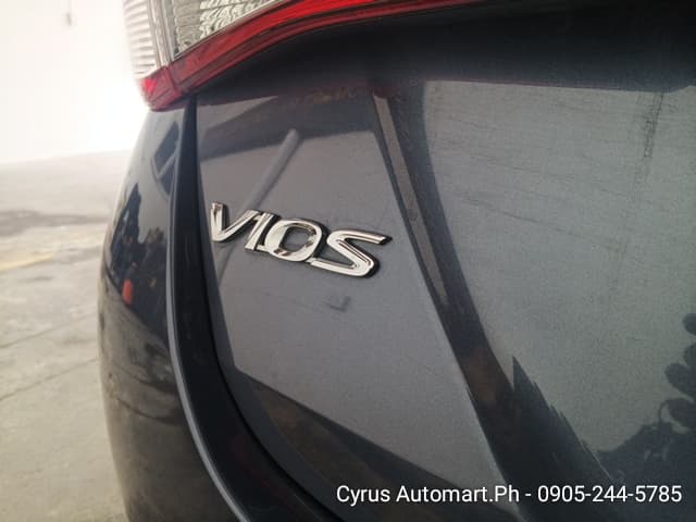 Car gallery image