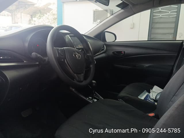 Car gallery image