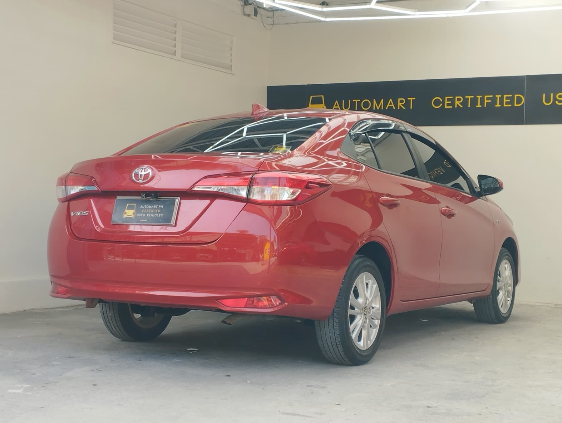 Car gallery image