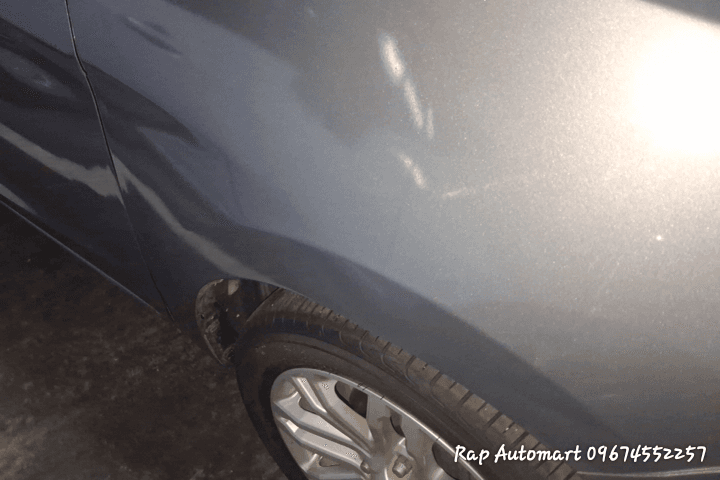 Car gallery image