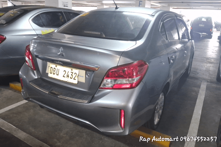 Car gallery image