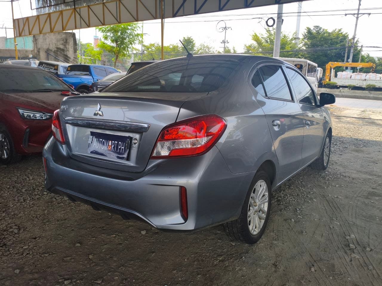 Car gallery image