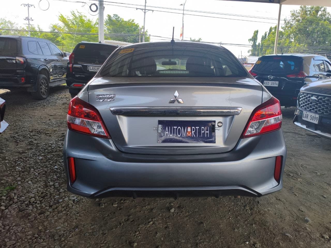Car gallery image