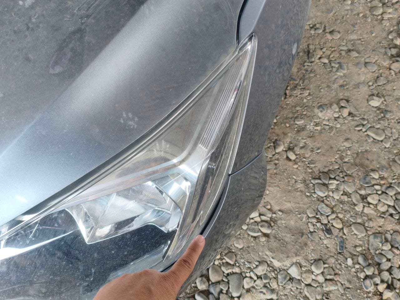 Car gallery image