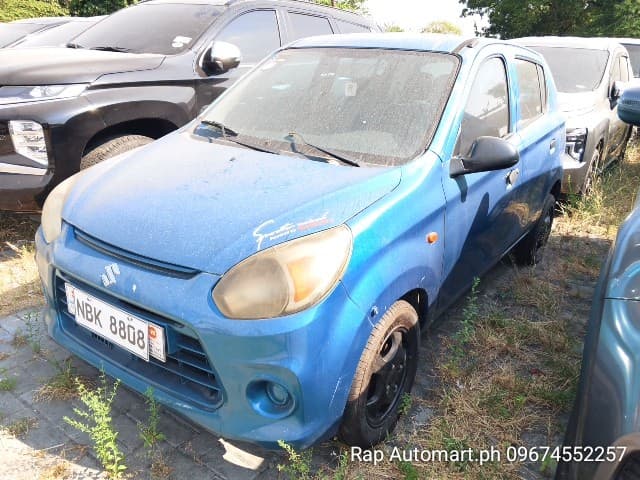 Car gallery image