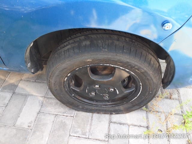 Car gallery image