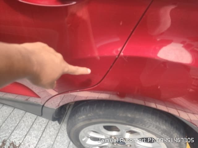Car gallery image