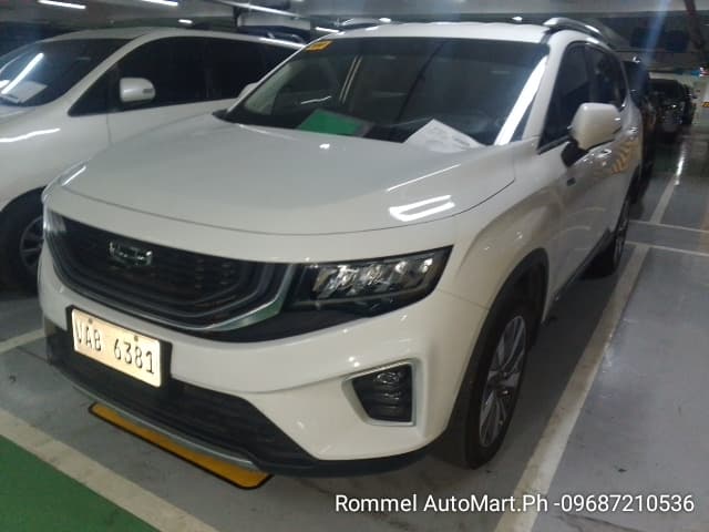 Car gallery image