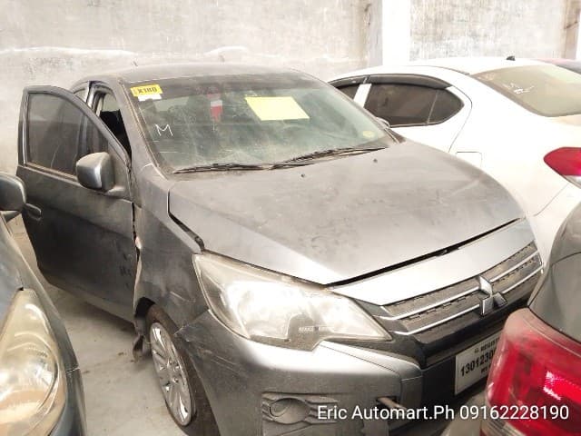 Car gallery image
