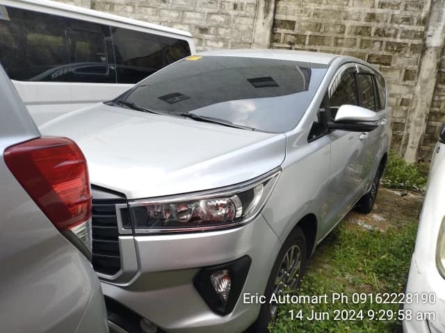 Car gallery image