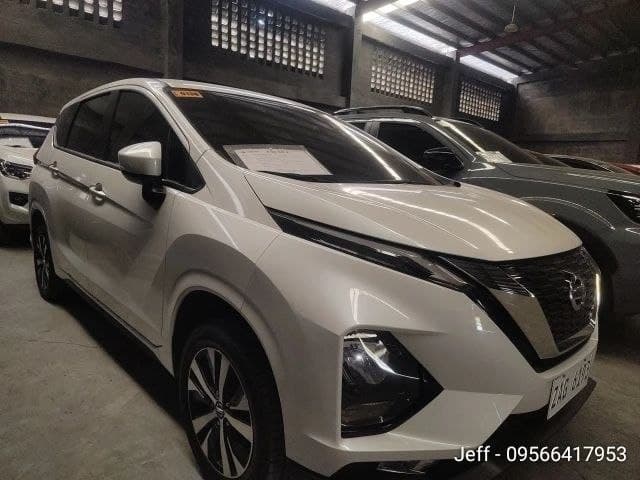 Car gallery image