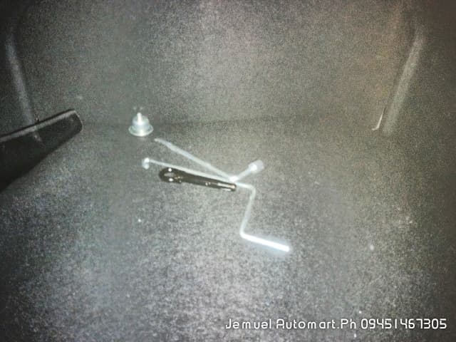 Car gallery image