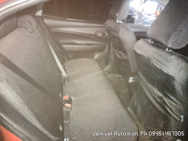 Car gallery image