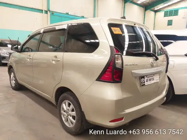 Car gallery image
