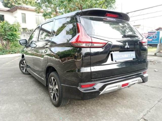Car gallery image