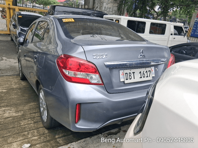 Car gallery image