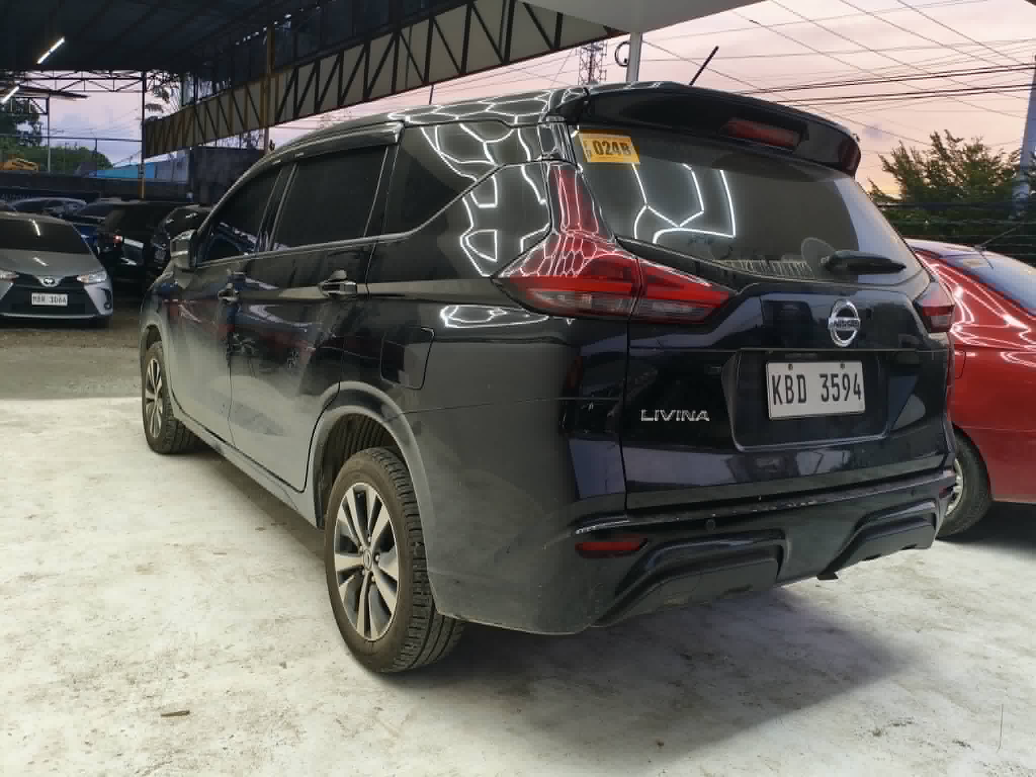 Car gallery image