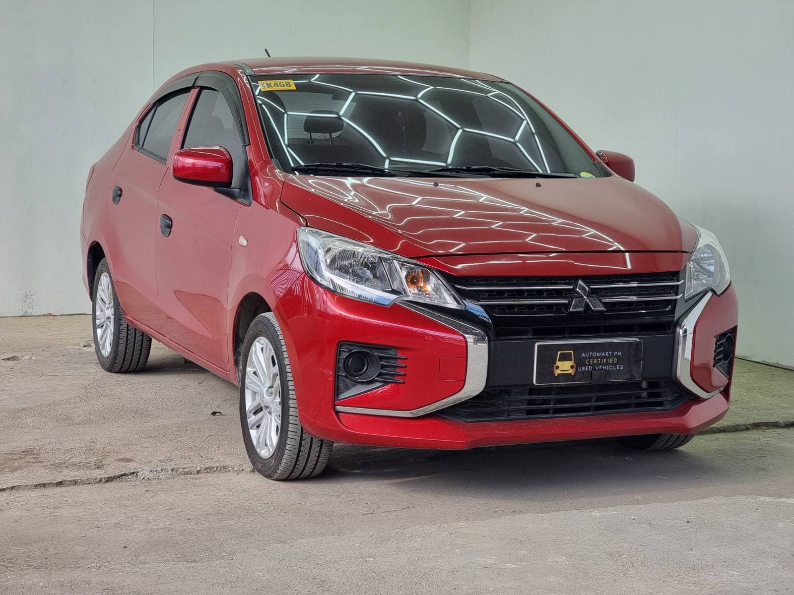 Car gallery image