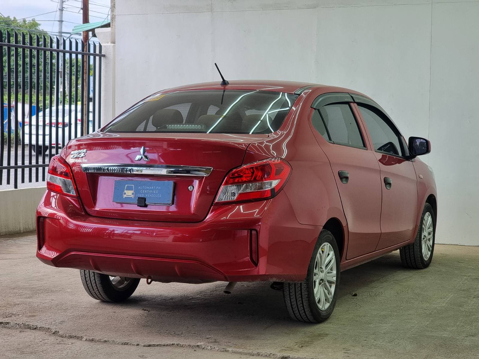 Car gallery image