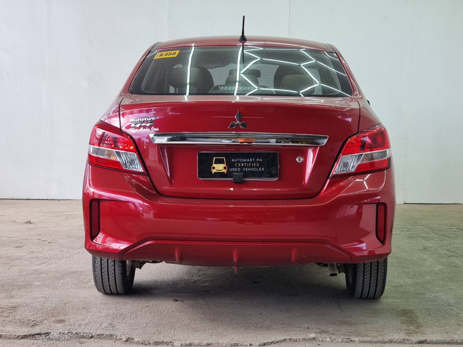 Car gallery image
