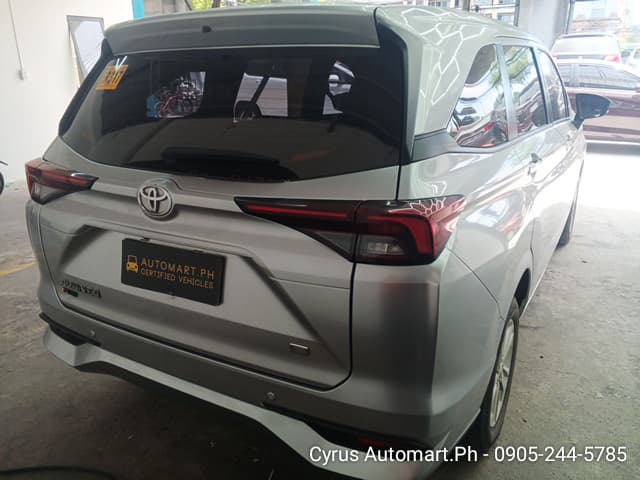 Car gallery image