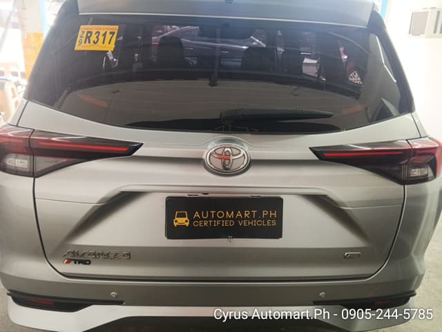 Car gallery image