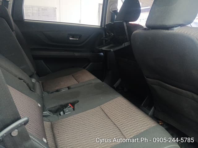 Car gallery image