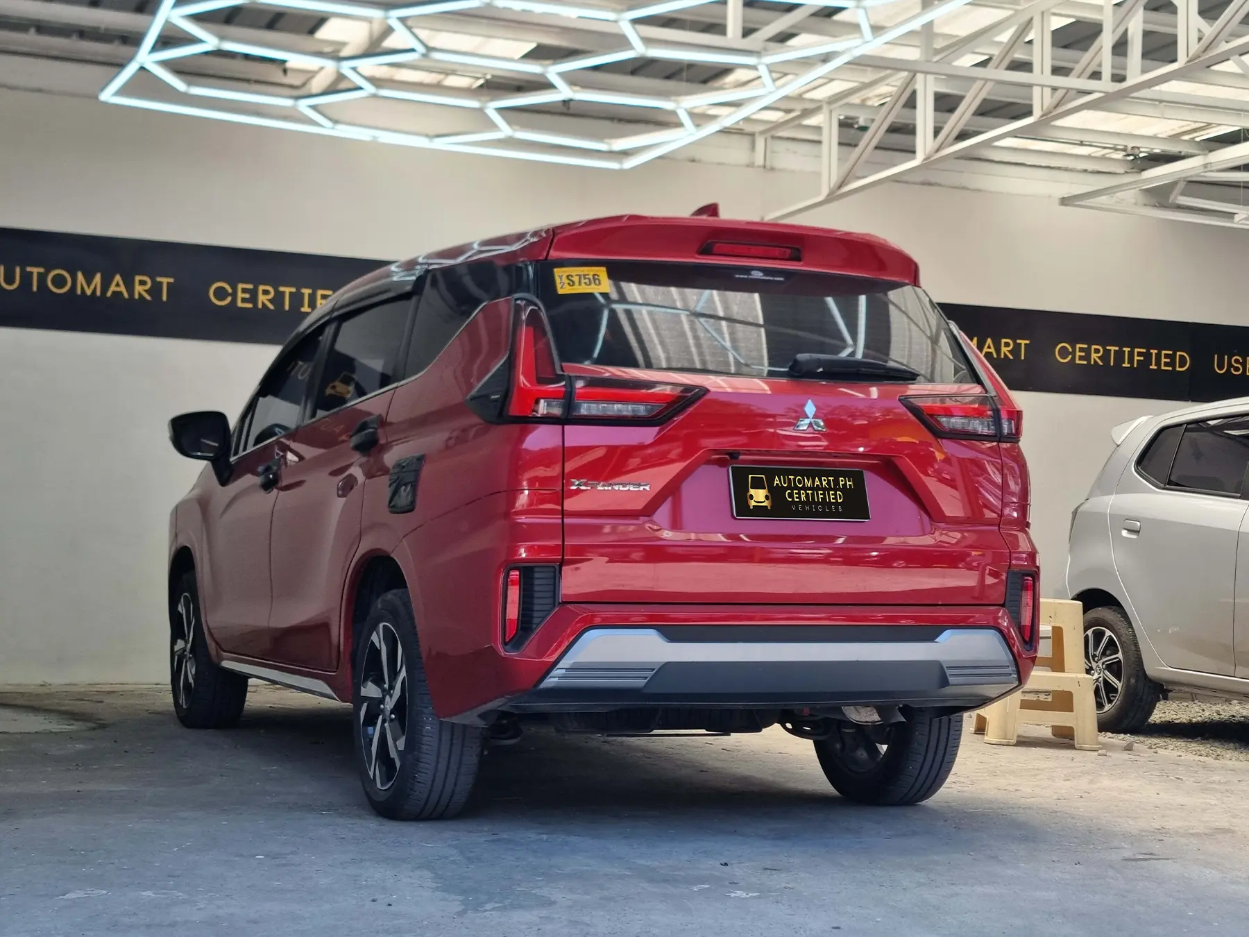 Car gallery image
