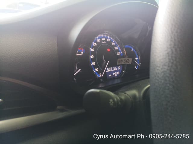 Car gallery image